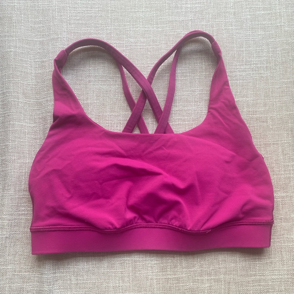 lululemon ripened raspberry energy bra size 2